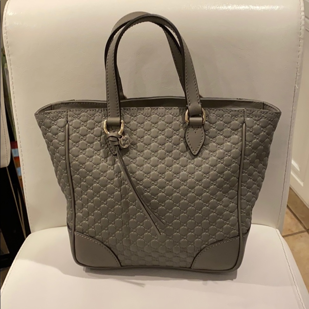 Gucci Microguccissima  Crossbody/Tote  NWT